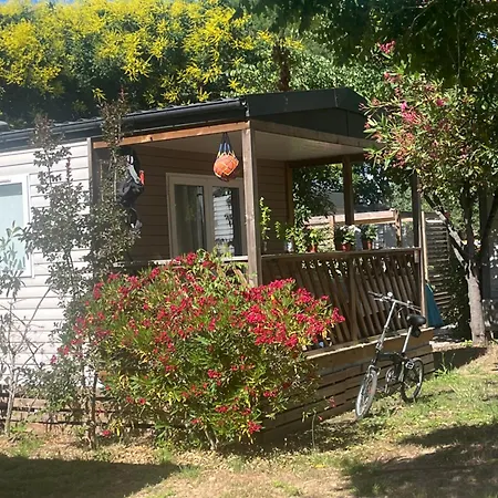 De Mourgues Campsite Vauvert